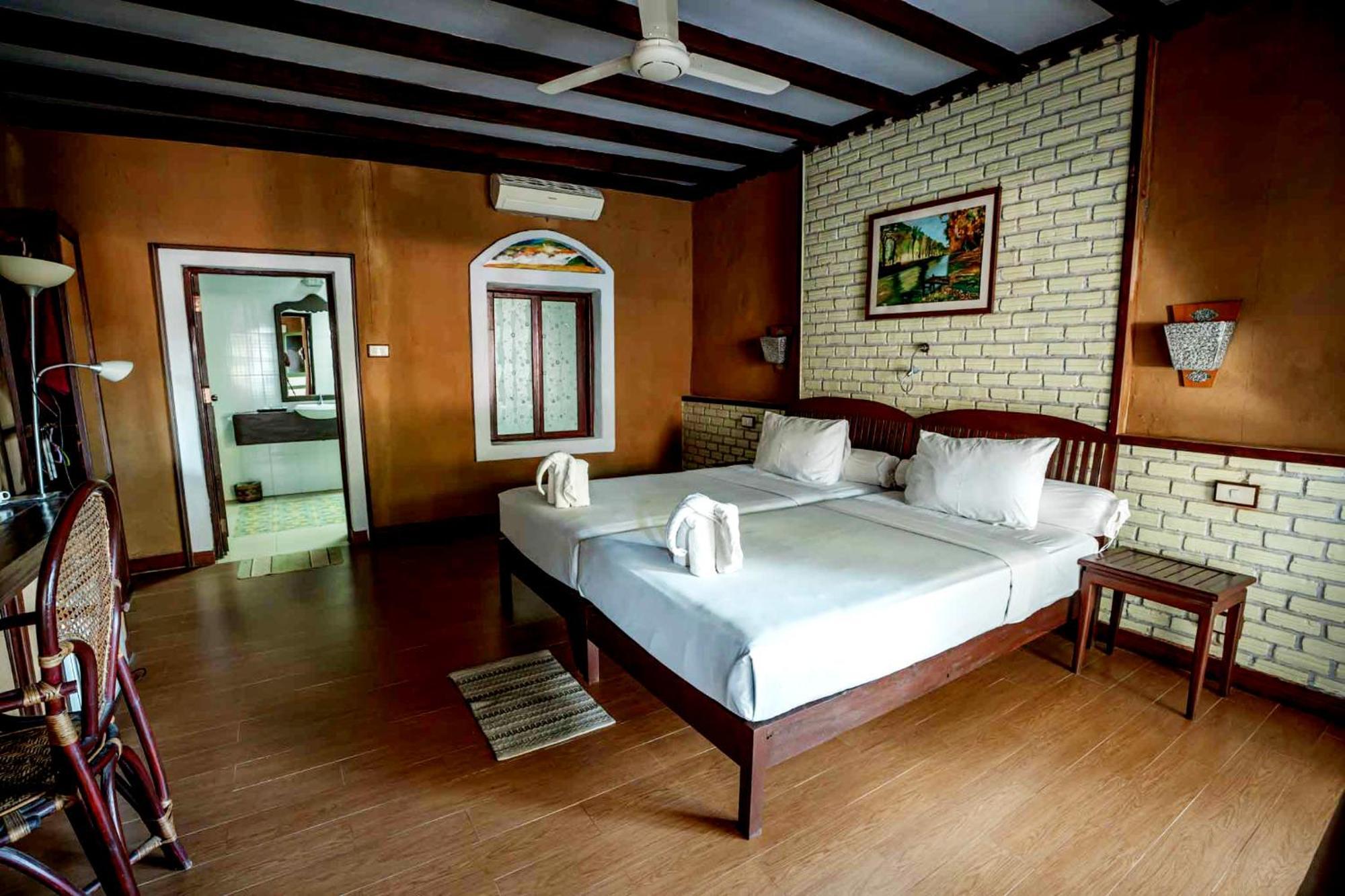 Sala Done Khone Hotel Ban Khon Екстер'єр фото
